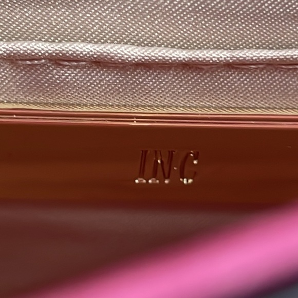 INC INTERNATIONAL CONCEPTS~Faux Leather Demi Aurora Crossbody Bag ~Pink/Gold~NWT - Picture 10 of 10